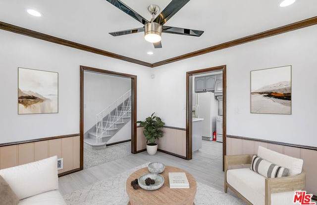 2201 Manning Avenue photos photos