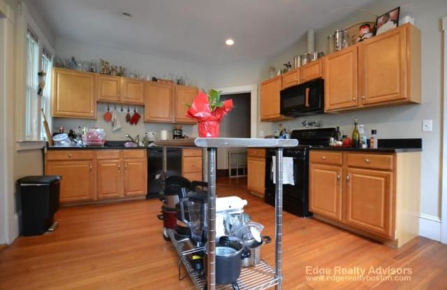 44 Mapleton St. - 44 Mapleton Street, Boston, MA 02135