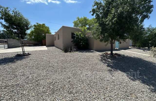 3524 Cuervo Dr NE photos photos