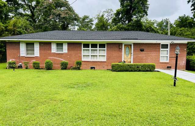 801 South Walker Street - 801 South Walker Street, Quitman, GA 31643 801 South Walker Street - 801 South Walker Street, Quitman, GA 31643