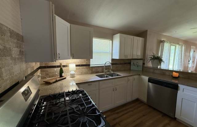 438 Sumner Dr. Gallery 4