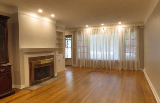 30814 Nantucket Row Gallery 4