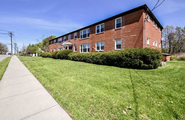 885 S Green Rd - 885 South Green Road, South Euclid, OH 44121