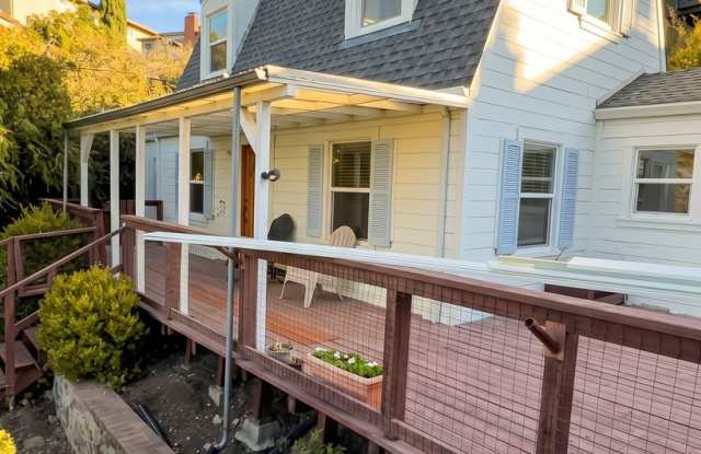 NOW AVAILABLE! | $3,850 | Charming 3BR/2BA Castro Valley Hillside Home w/ Scenic Views! Gallery 1