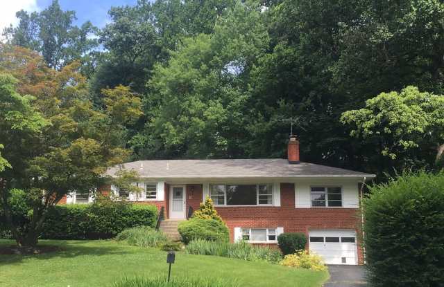 8704 DUVALL ST - 8704 Duvall Street, Mantua, VA 22031