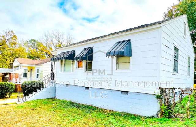 1971 Boyle Avenue Gallery 2