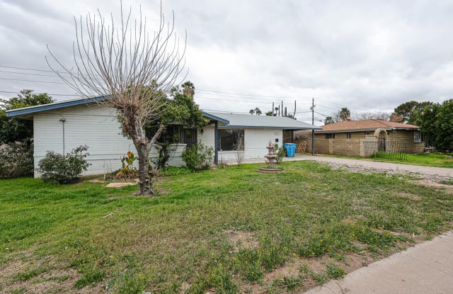 1707 W Hazelwood St - 1707 West Hazelwood Street, Phoenix, AZ 85015