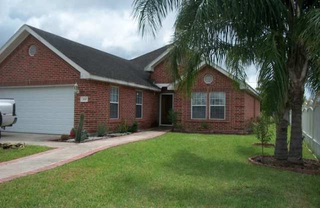 213 Fleetwood Avenue photos photos