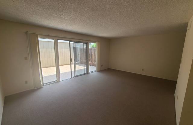 14421 Kings Ct Gallery 3