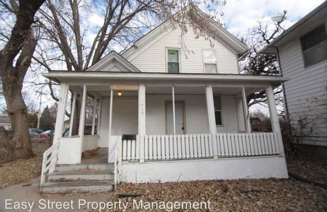 712 E. 15th Street - 712 East 15th Street, Davenport, IA 52803