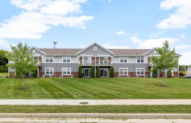 Condo Style Lower 2 Bedroom 2 Bathroom Apartment is Available Gallery 1