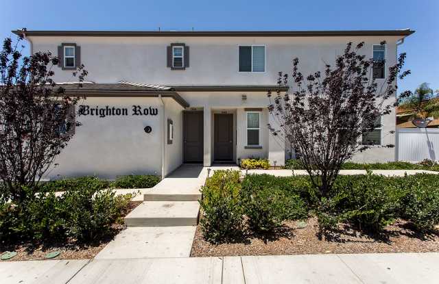 2 WEEKS FREE!!! 2BR Townhouse in Imperial Beach with Washer/Dryer and Garage! photos photos 2 WEEKS FREE!!! 2BR Townhouse in Imperial Beach with Washer/Dryer and Garage! photos photos