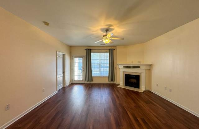 Charming 3 Bed 2 Bath Condo in Fayetteville photos photos