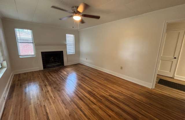 2 Bedroom 1 Bath House Gallery 3