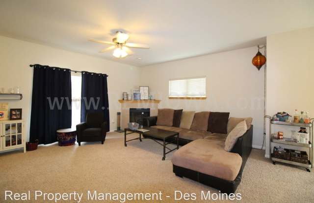 1617 SW White Birch Circle Gallery 3