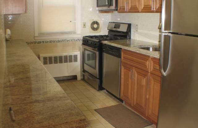 5737 Mosholu Avenue Gallery 2