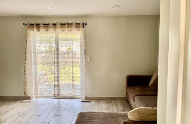 127 Mark Drive Gallery 2