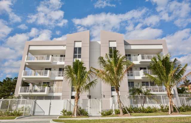 51 SE 19th Avenue - 51 SE 19th Ave, Deerfield Beach, FL 33441