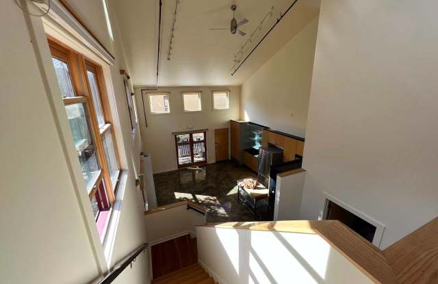 2875 Glascock Street Gallery 4