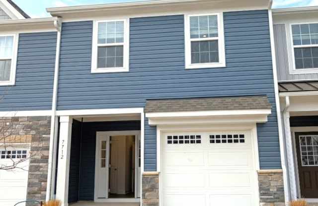 Beautiful, 2 story, end-unit, Townhome located in the Bell Glen Community! photos photos