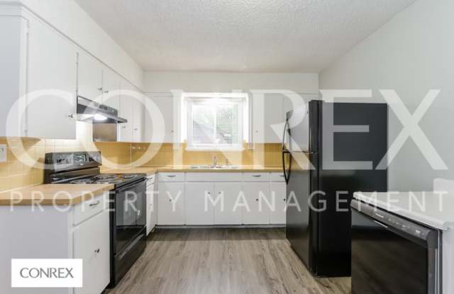 6510 Northwest Ames Drive Gallery 4