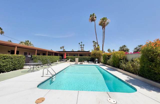 AVAILABLE NOW!! Studio Apartment in Palm Springs! photos photos