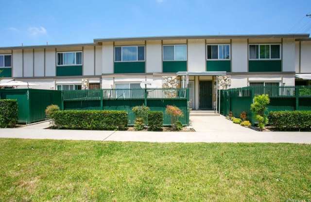 8241 Green Graham - 8241 Green Road, Piñon Hills, CA 92372