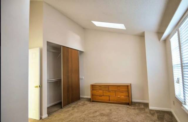 1128 South Ventura Circle - 1 Gallery 4