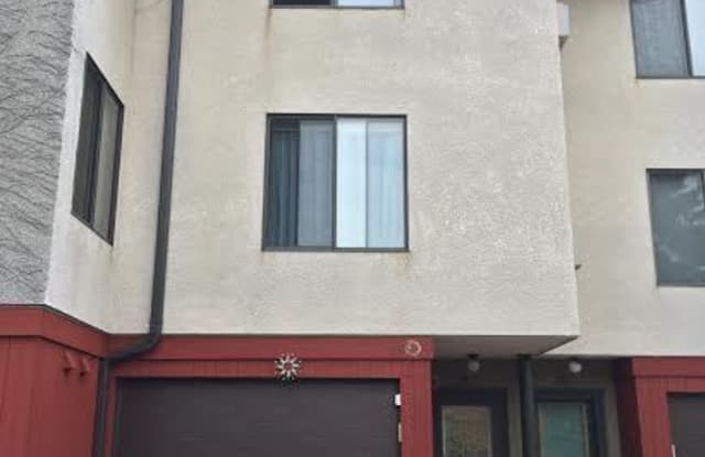 1643 Dunlap Street N - Unit #2 - 1643 Dunlap St N, St. Paul, MN 55108