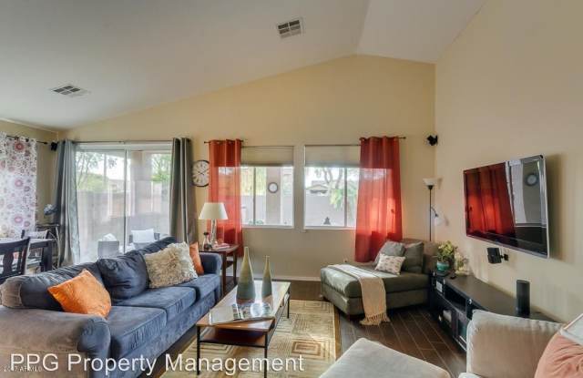 12404 N 150th Ln Gallery 4