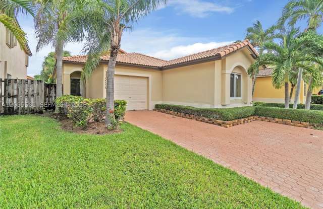 11333 NW 52nd Ln Gallery 2