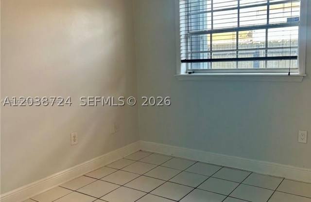19436 NW 53rd Pl Gallery 2