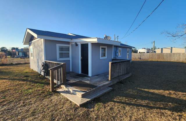 5105 E 14th St - Panama City, FL photos photos