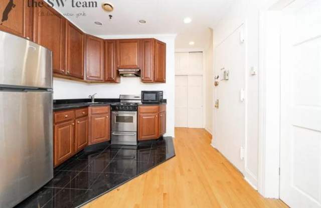149 W 80TH ST. Gallery 3