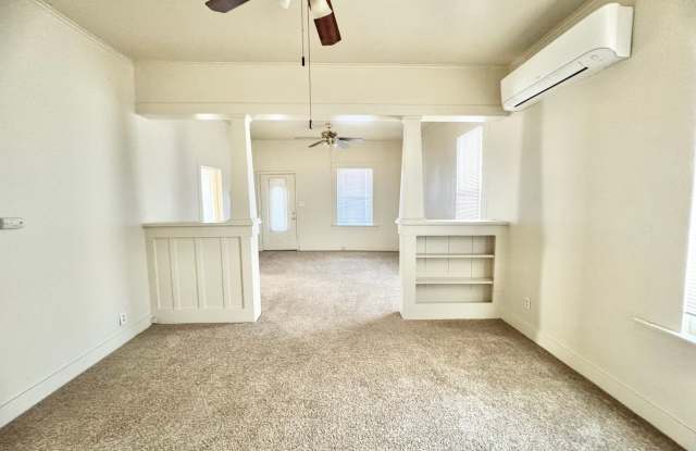 **Reserve NOW for Summer 2026** - 2 Bed, 1 Bath HOUSE with BONUS ROOM/Office Gallery 4