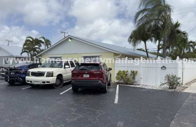 574 Holly Dr. photos photos