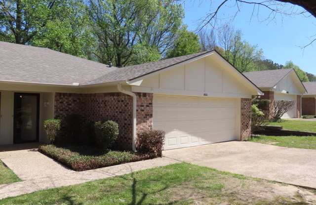 South Tyler! Spacious 3 Bedroom Duplex w/Garage photos photos