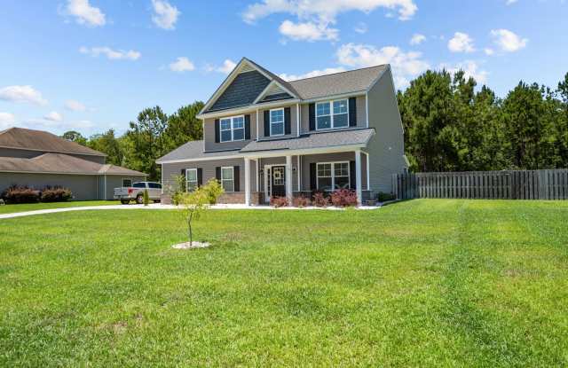 Space, Style & Savings – Spacious 5BR Home with Solar Panels Gallery 3