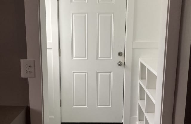 300 Fitchville Rd photos photos