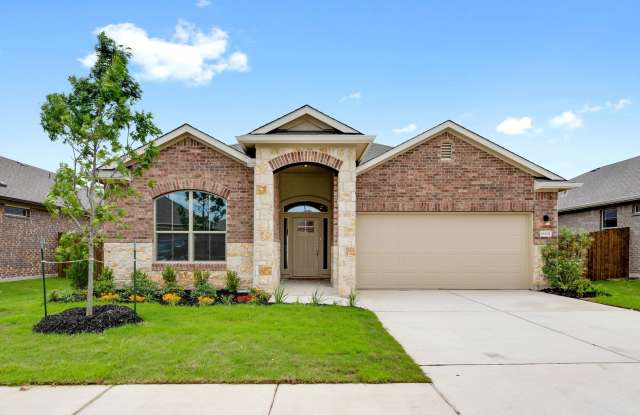Awesome home in sought coveted Sorento neighborhood - High Ceilings - Large yard! photos photos