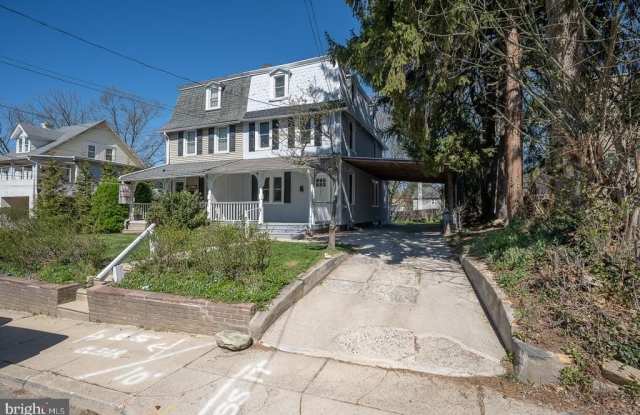 732 BUCK LANE photos photos