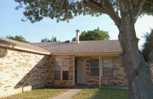 1125 Selkirk Drive photos photos