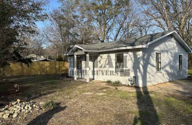 Cozy 2 Bed 1 Bath home for rent! photos photos