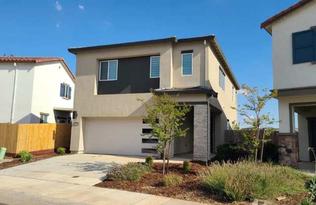 Cozy 3bdrm, 3 bath home in Rancho Cordova photos photos