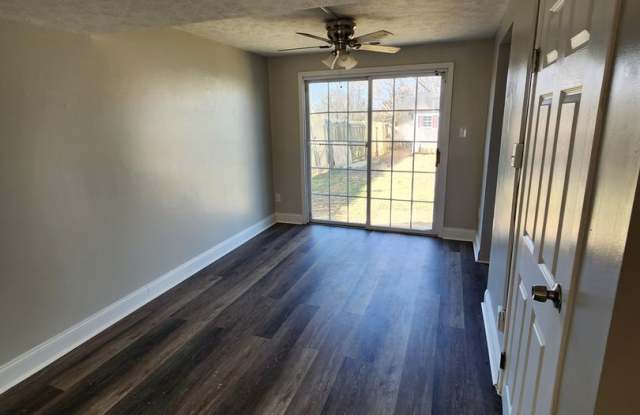 3 Bedroom, 1 Bath End of Group Townhome in Elkton, MD! Gallery 4