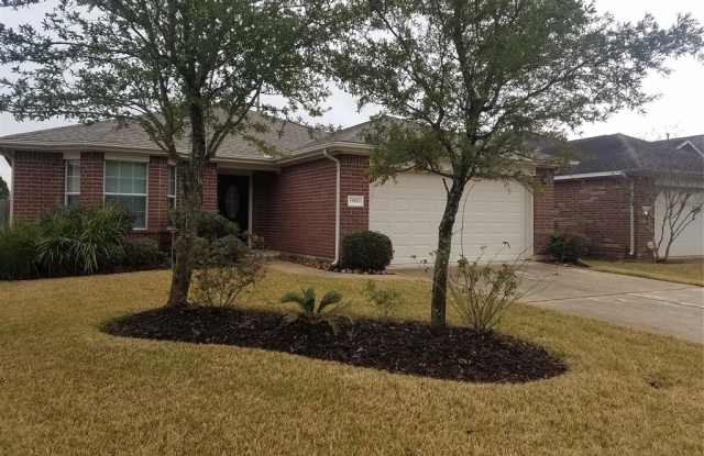 19814 Sternwood Manor Drive Gallery 3