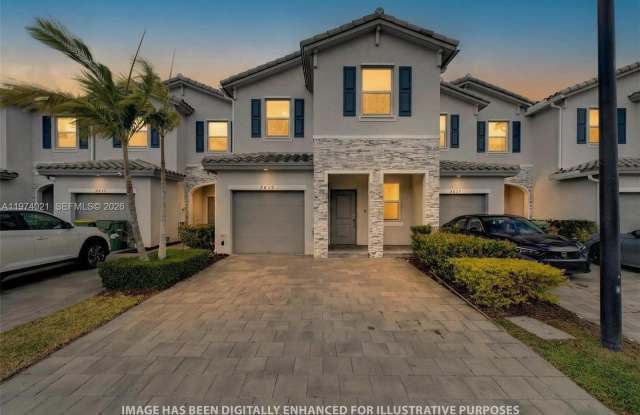 2619 SE 11th Street photos photos