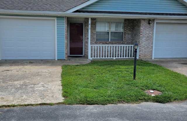 815 Greenwood Drive photos photos