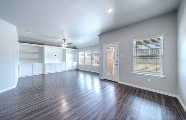 2720 Evergreen Trail Gallery 2