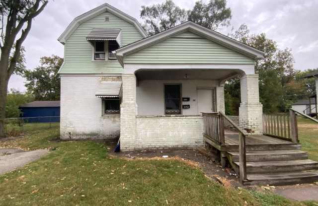 409 Chandler St - 409 Chandler Street, Danville, IL 61832